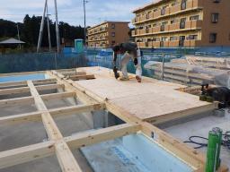 床合板張り状況