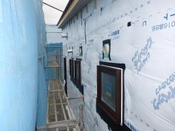 防湿シート張り