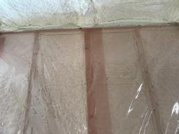 内部シート張り状況