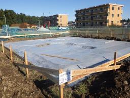 防湿シート敷設完了