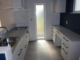 キッチン設置完了