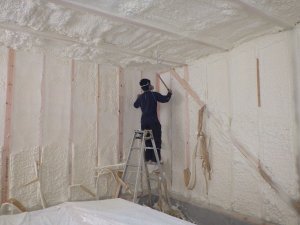 断熱吹付工事状況